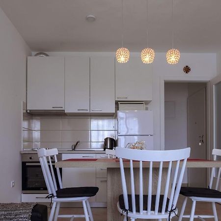 New Apartment Siroki**** Подстрана Екстериор снимка