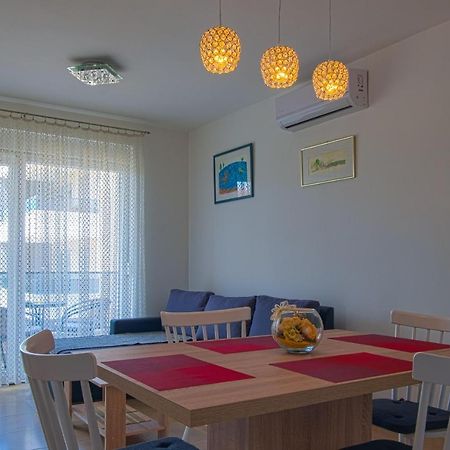 New Apartment Siroki**** Подстрана Екстериор снимка